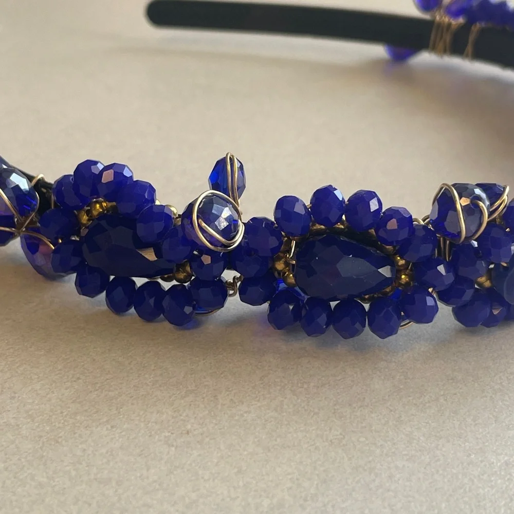 N/A elegant blue